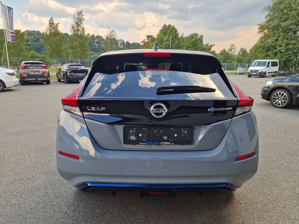 nissan-leaf-tekna-baterie-62kw-odpocet-dph - 3