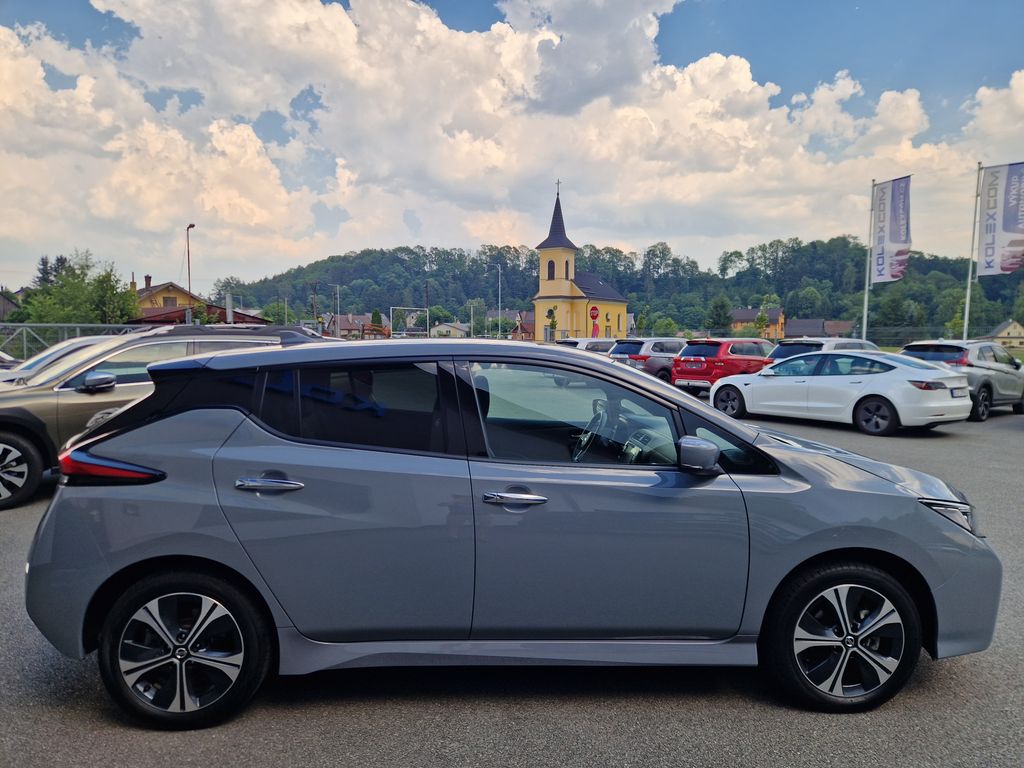 nissan-leaf-tekna-baterie-62kw-odpocet-dph - 5
