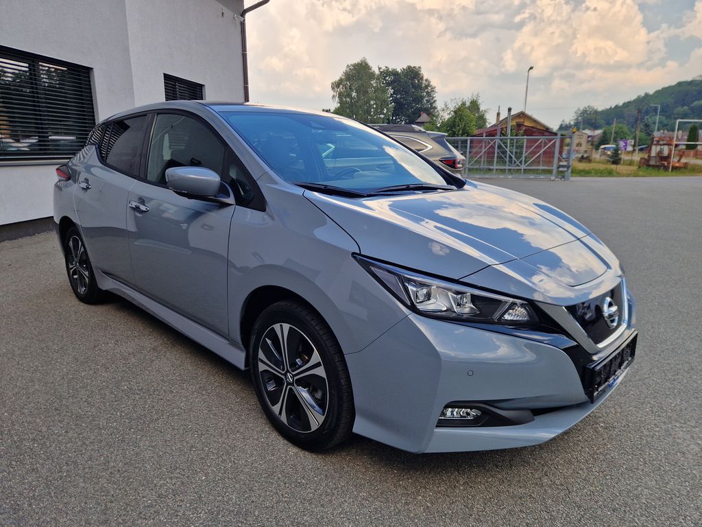 nissan-leaf-tekna-baterie-62kw-odpocet-dph - 6