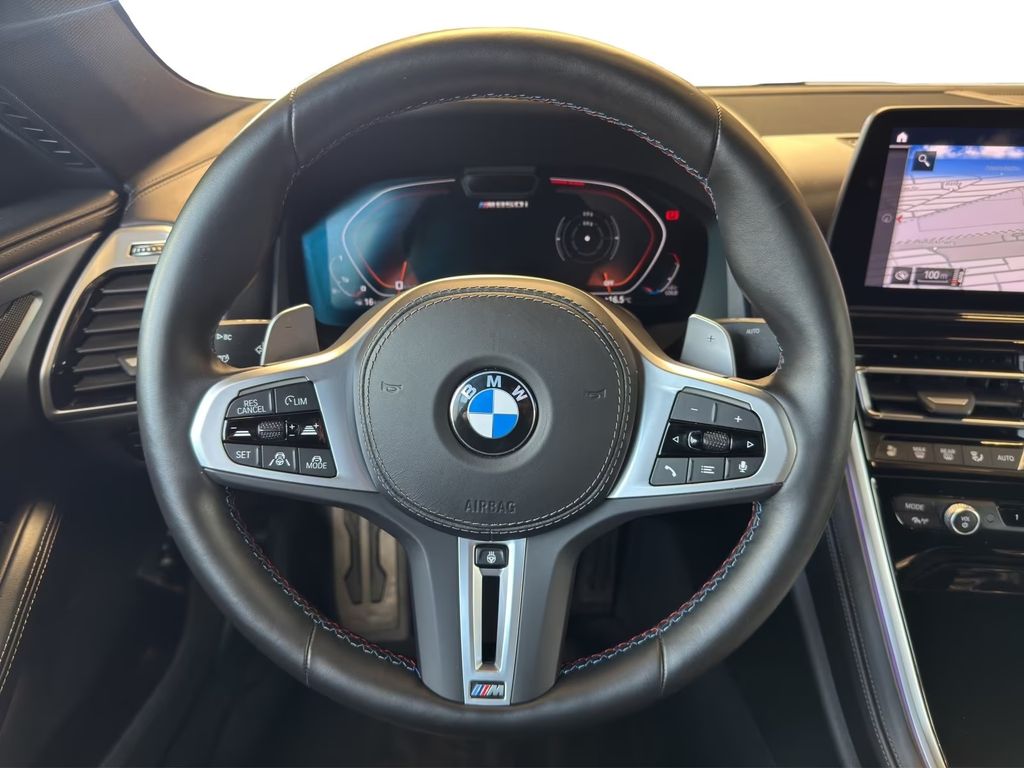bmw-rada-8-m850i-xdrive-coupe-10-2025-top - 7