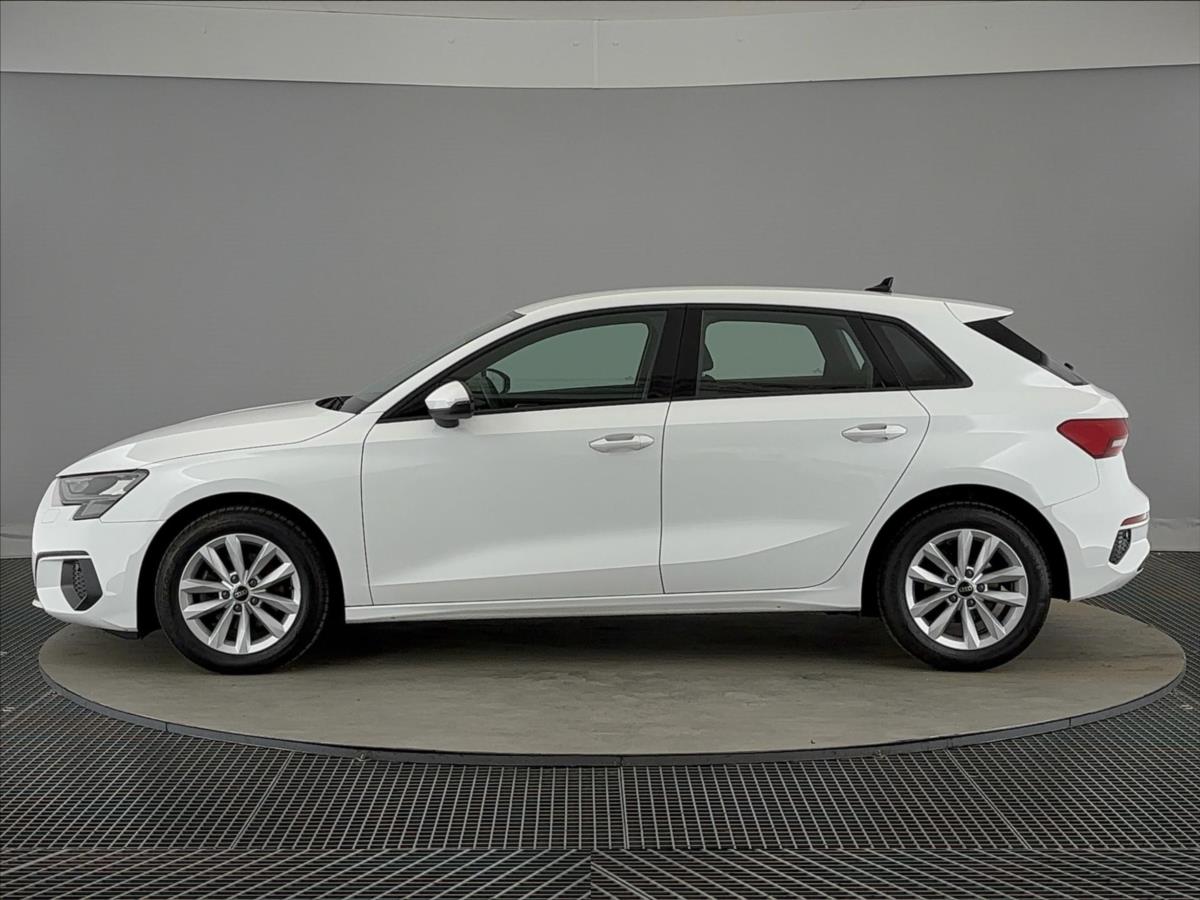 audi-a3-1-0-30tfsi-mhev-sportback-7str - 2