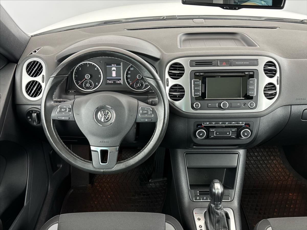 volkswagen-tiguan-2-0-2-0tdi-sport-4motion-7dsg - 4