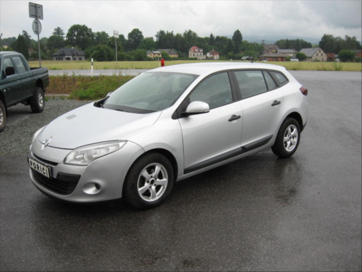 renault-megane-1-5-dci - 1