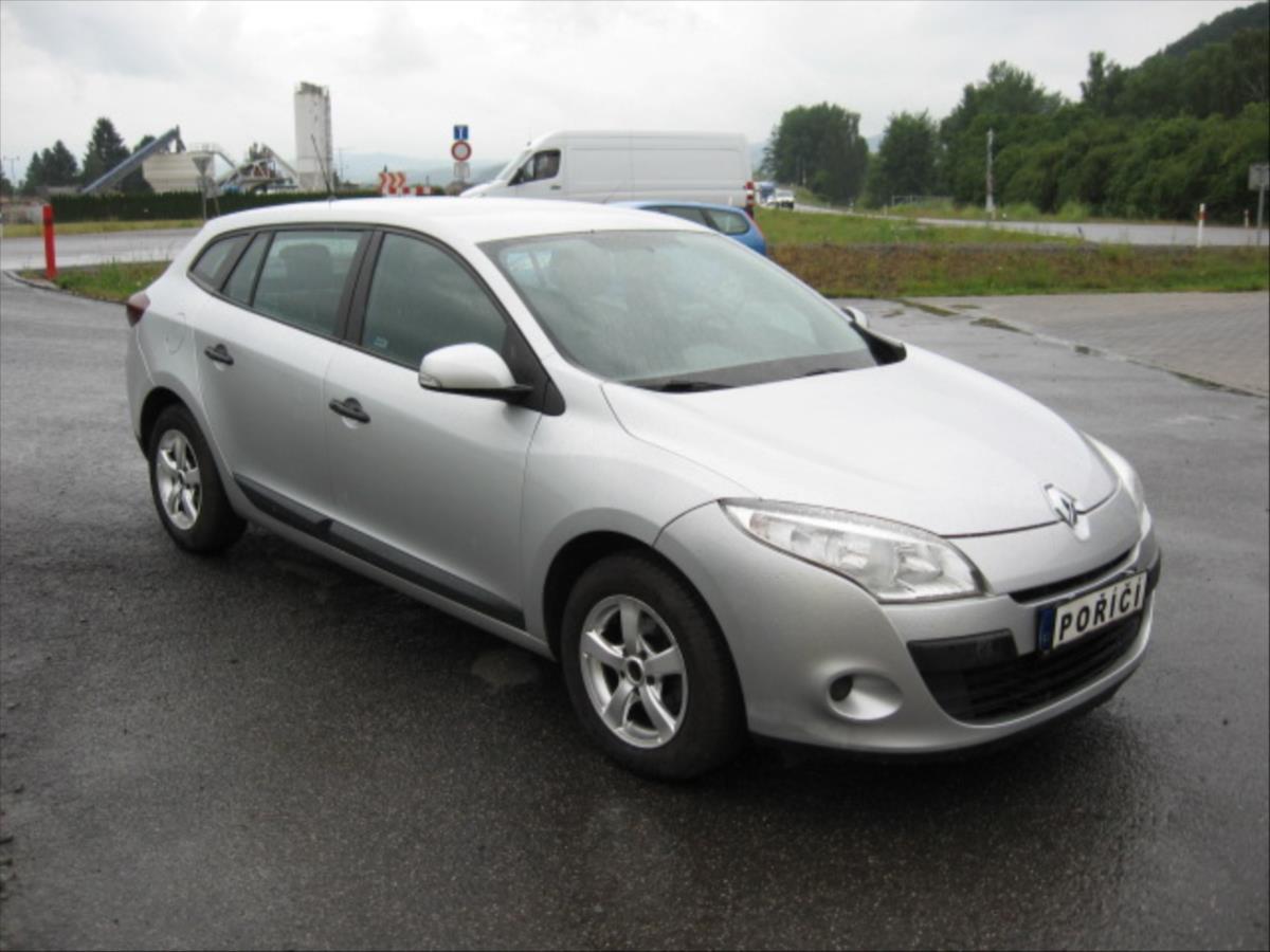 renault-megane-1-5-dci - 2