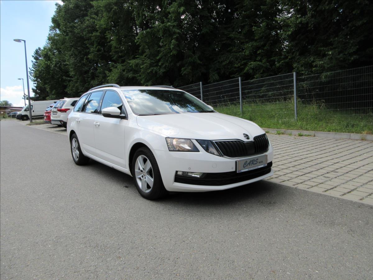 skoda-octavia-1-6-tdi-85-kw-navi-nove-v-cr - 4