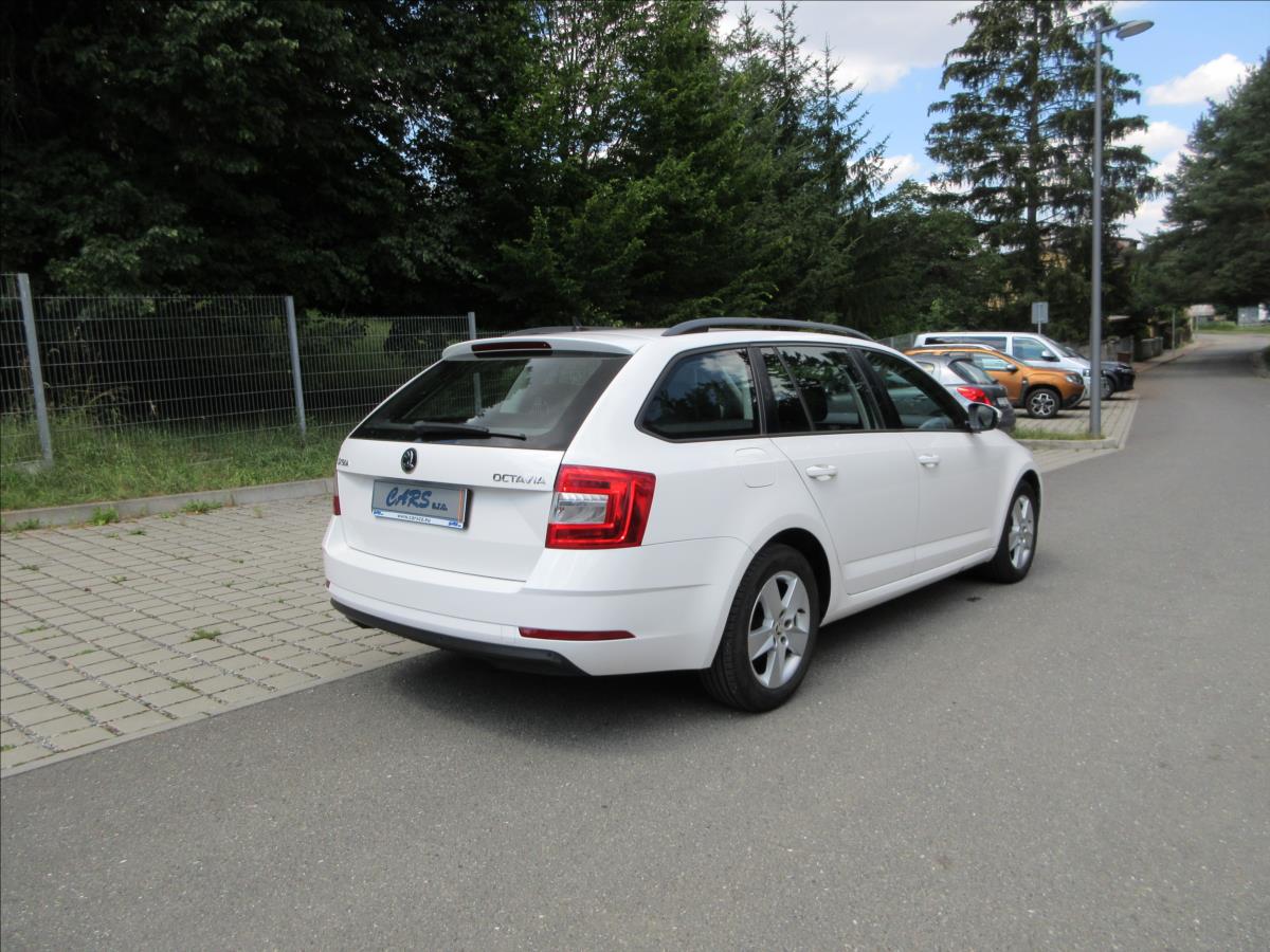 skoda-octavia-1-6-tdi-85-kw-navi-nove-v-cr - 8