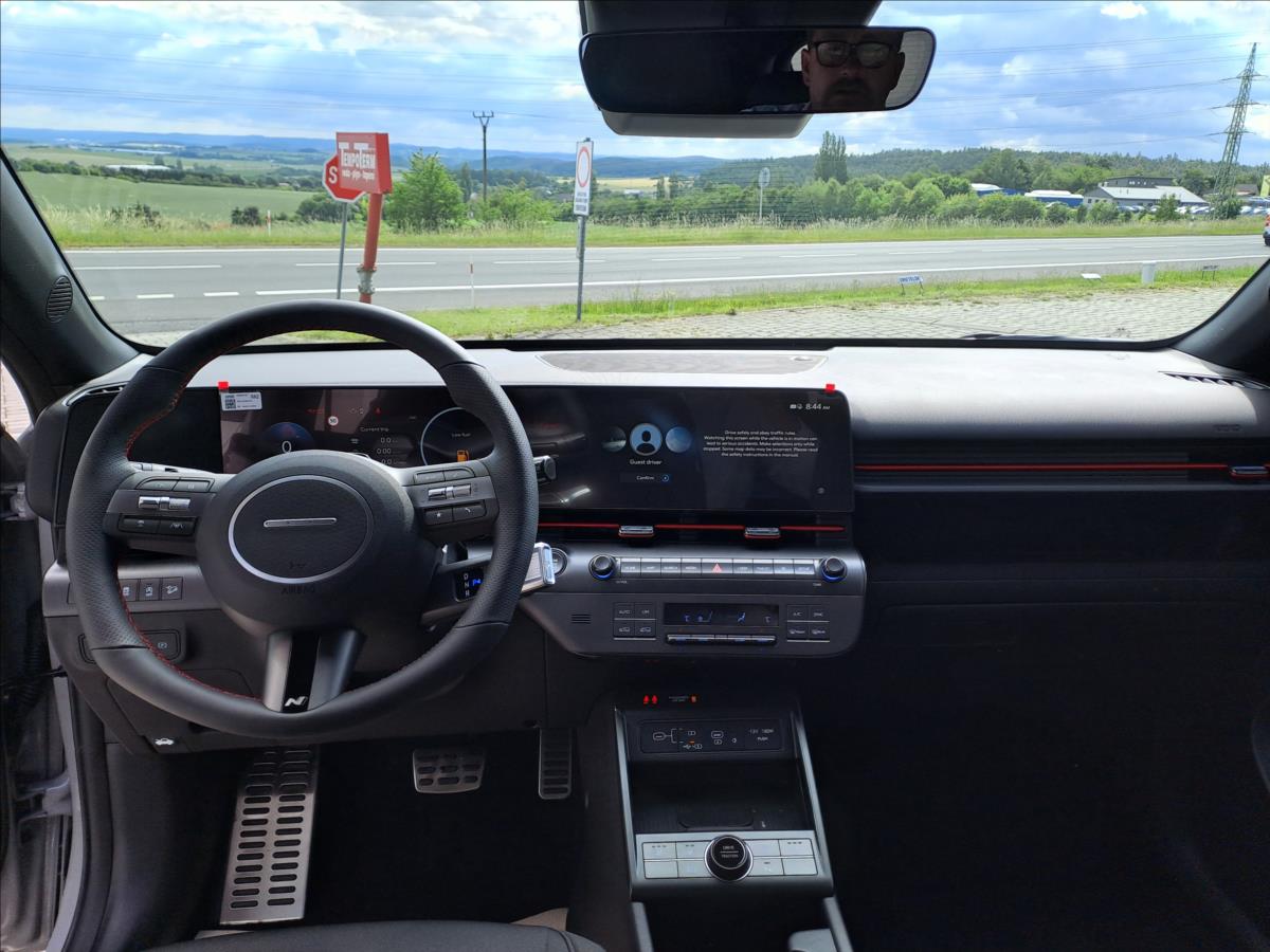 hyundai-kona-1-6-t-gdi-dct-hp-n-line-techno - 8