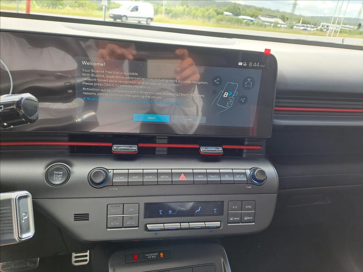 hyundai-kona-1-6-t-gdi-dct-hp-n-line-techno - 9