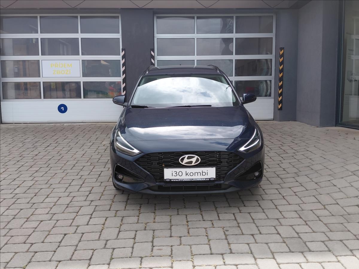 hyundai-i30-wg-26-1-0-t-gdi-mt-smart - 1