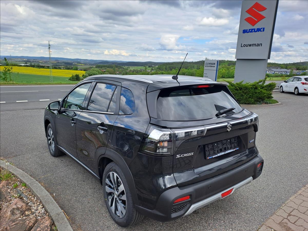 suzuki-s-cross-1-4-boosterjet-elegance-pano - 6