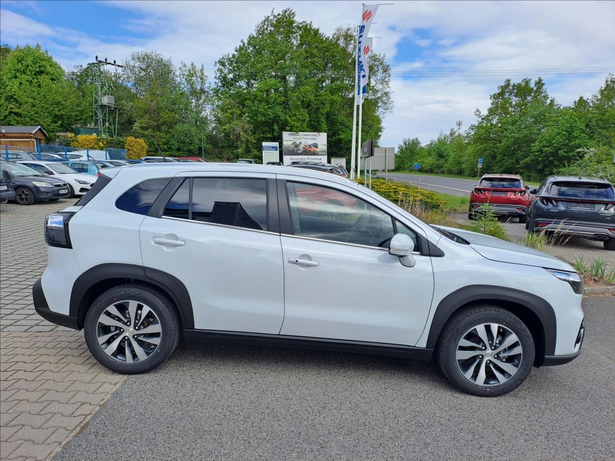 suzuki-s-cross-1-4-boosterjet-elegance-pano - 3