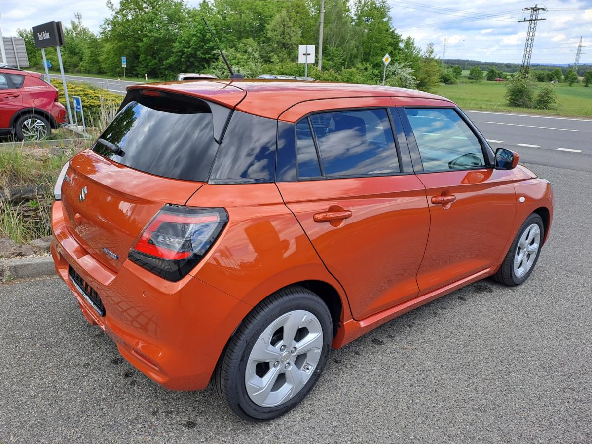 suzuki-swift-1-2-premium-hybrid - 4