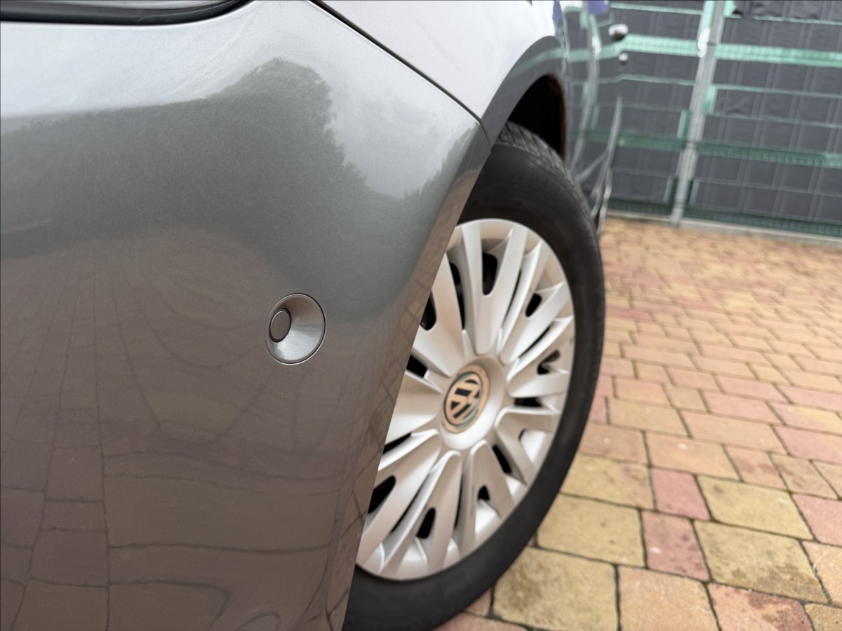 volkswagen-golf-plus-1-6-tdi-comfortline - 4