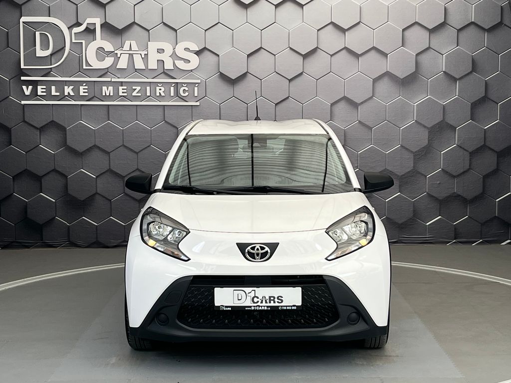 toyota-aygo-x-1-0-vvt-i-53-kw-zamluveno - 6