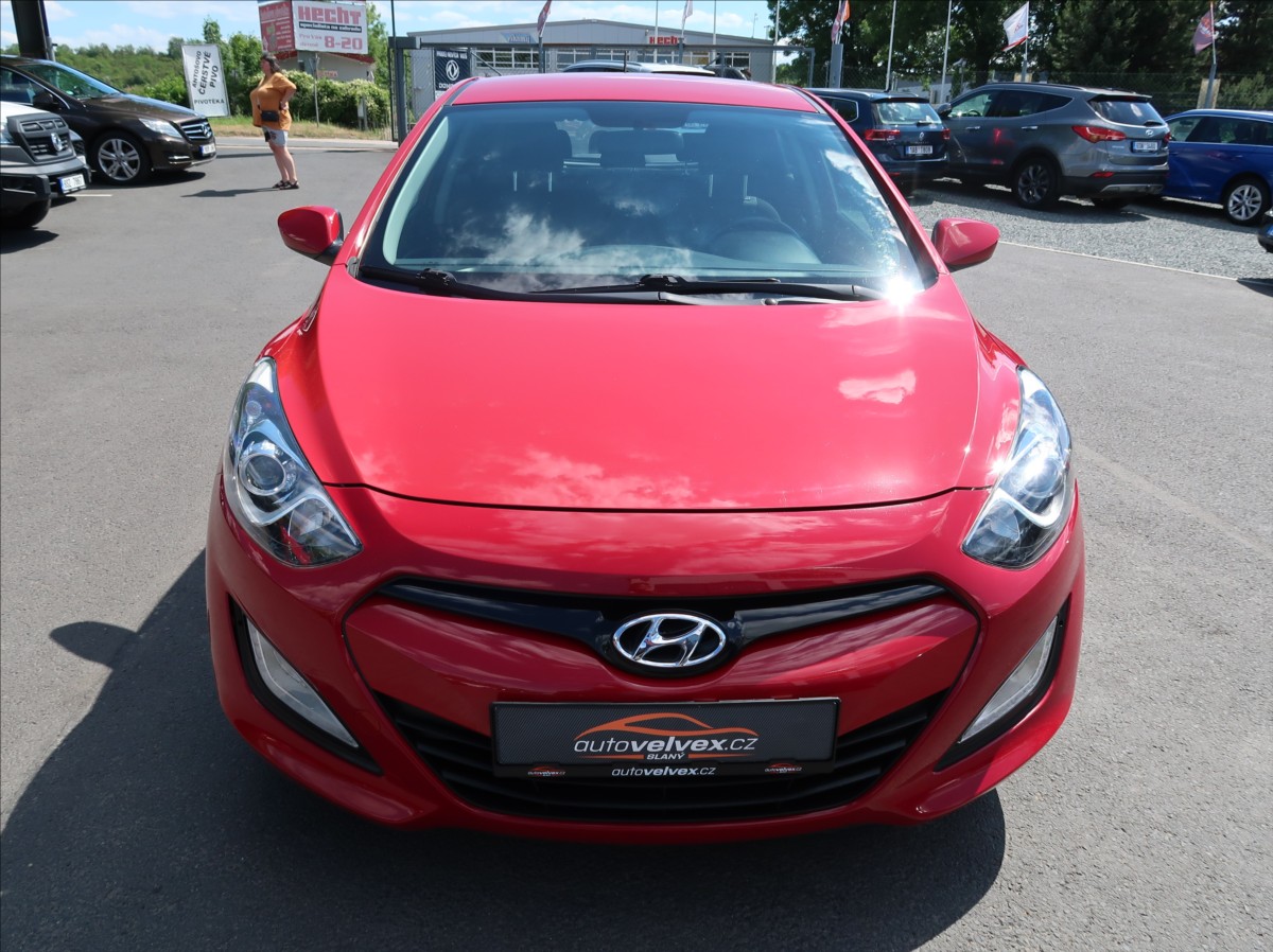 hyundai-i30-1-4-cvvt-73kw-novecr-klima - 6