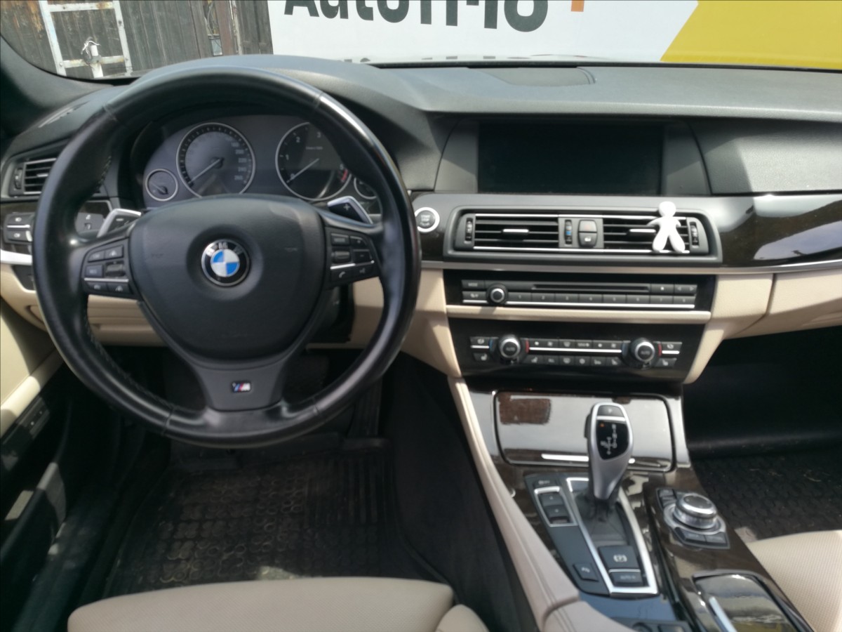 bmw-rada-5-3-0-d-m-paket - 4