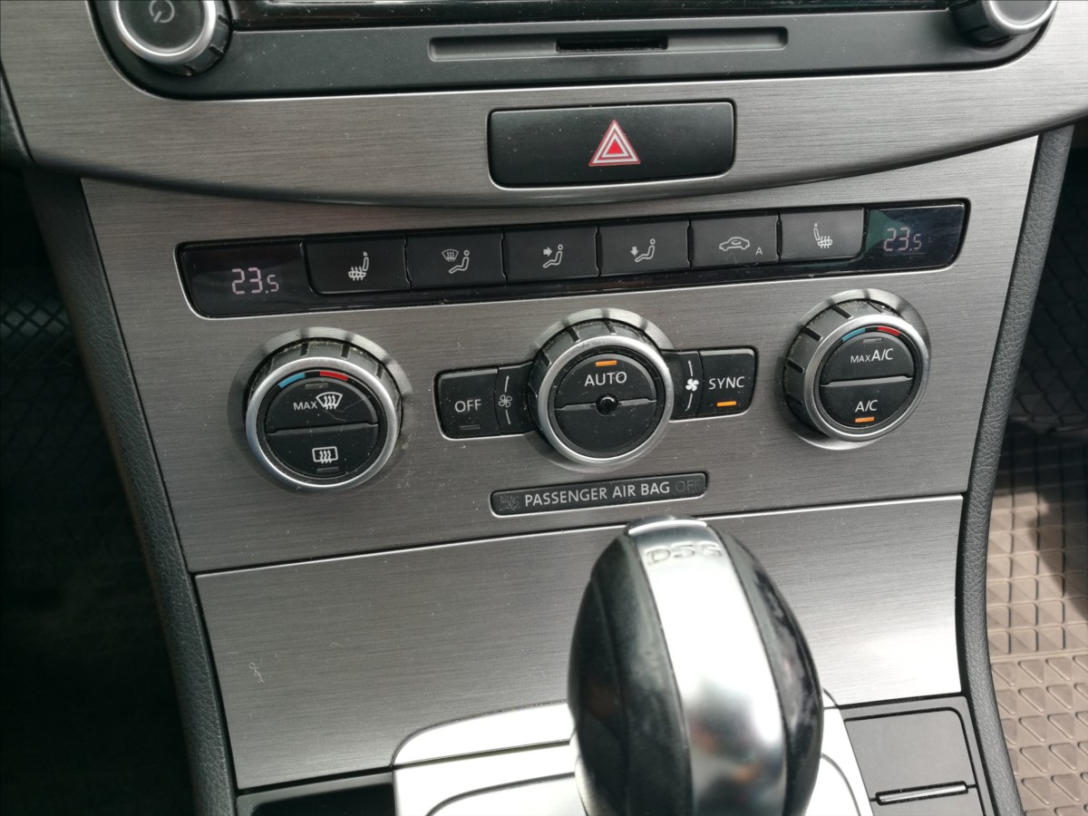 volkswagen-passat-1-4-tsi-cng-ecofuel - 8