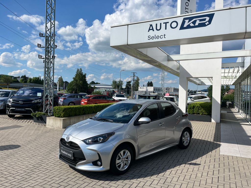 Toyota Yaris 1.5 Hybrid e-CVT Comfort