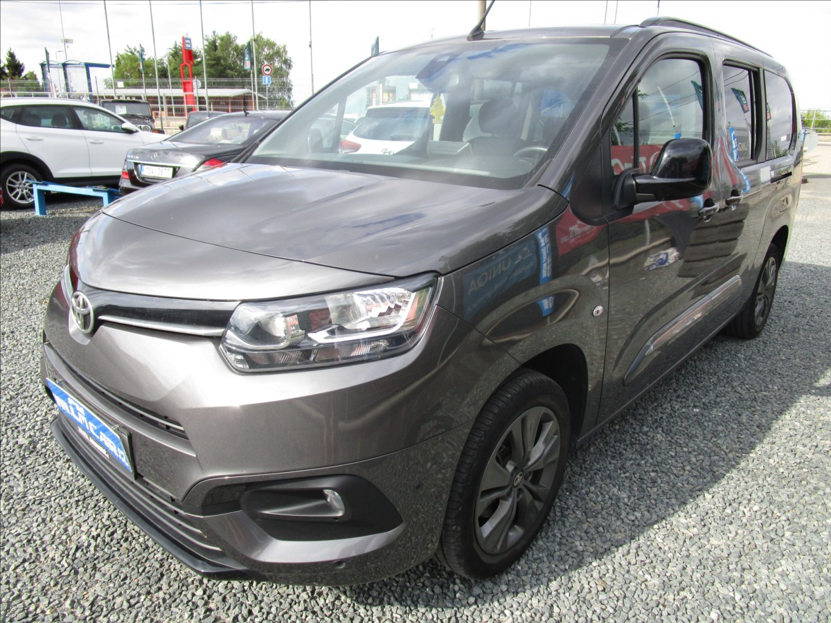 Toyota ProAce City Verso 1.5D-4D, 1. majitel