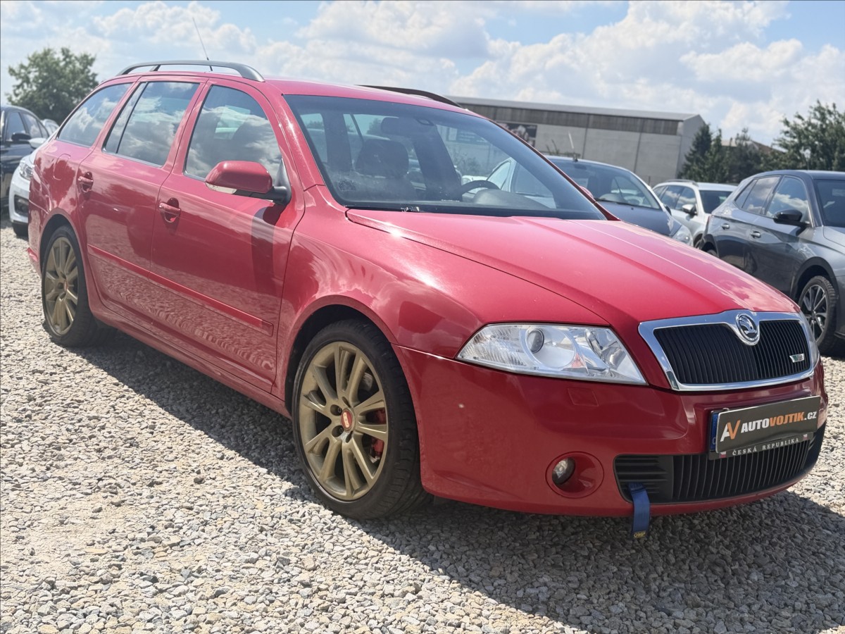 skoda-octavia-2-0-tdi-rs-125kw - 2