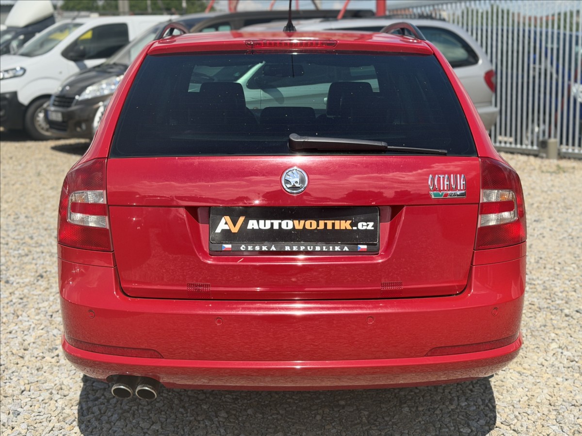 skoda-octavia-2-0-tdi-rs-125kw - 5