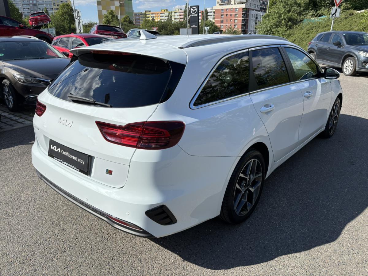 kia-ceed-1-5-tgdi-top-zaruka-bezklic - 4