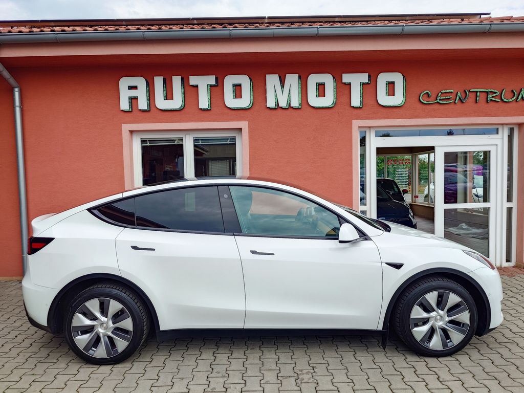 tesla-model-y-long-range-dual-motor-378-kw-soh-88-7-odpocet - 1