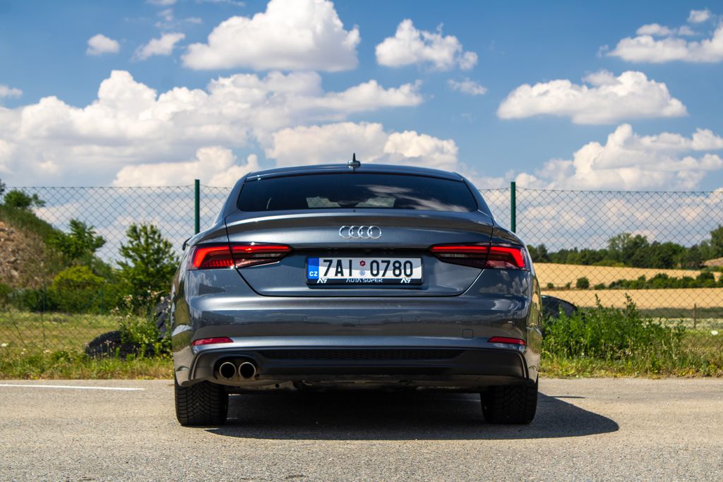 audi-a5 - 5