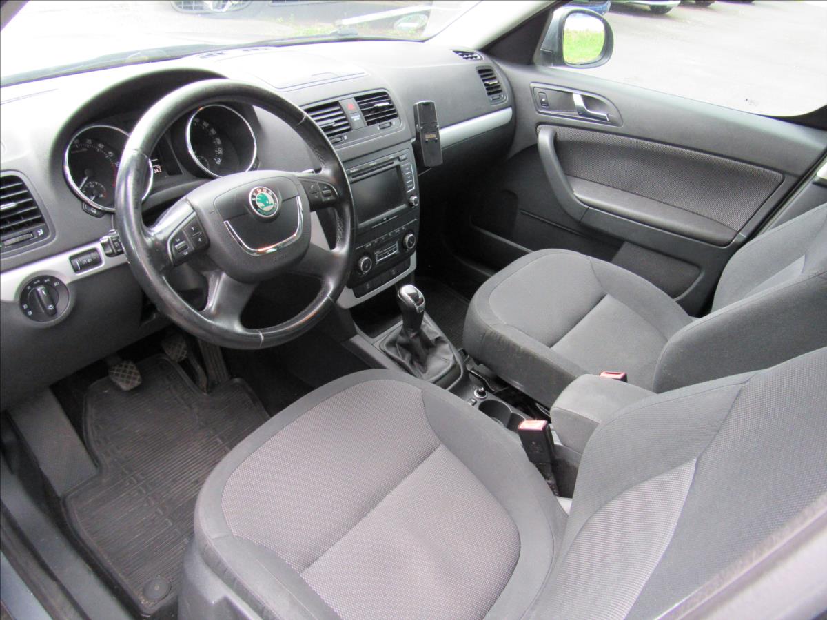 skoda-yeti-2-0-tdi-81kw-4x4 - 8