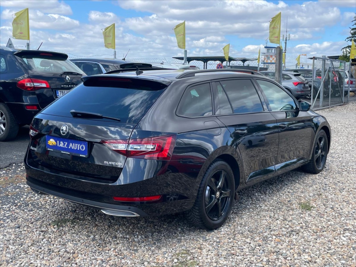 skoda-superb-1-4-tsi-dsg-sportline - 5
