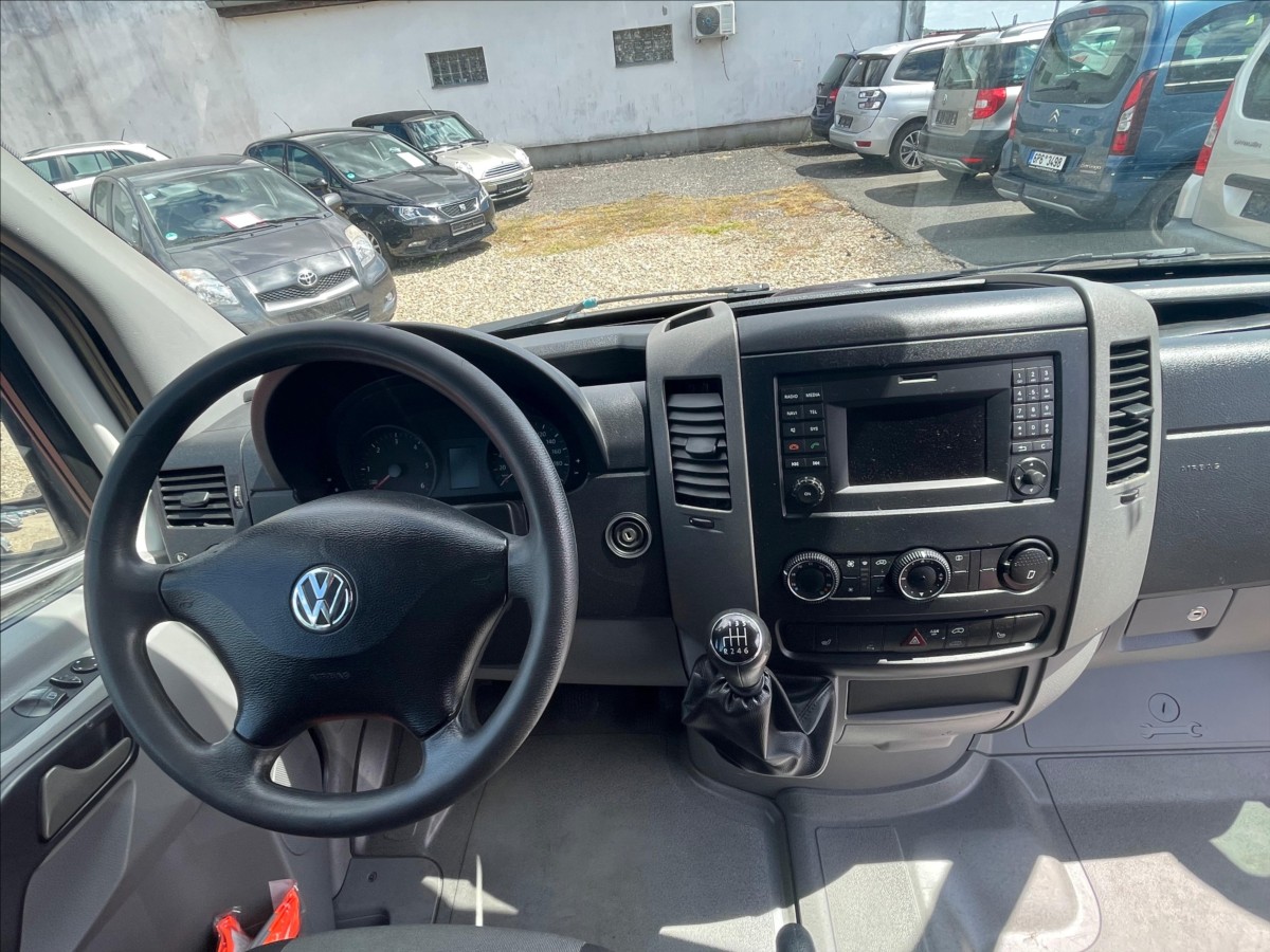 volkswagen-crafter-2-0-tdi - 6