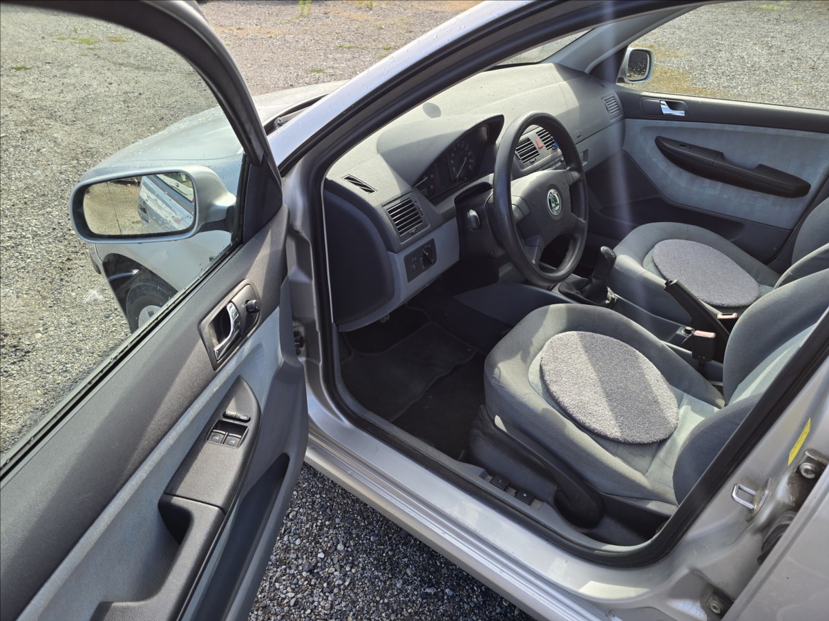 skoda-fabia-1-4-mpi-nova-stk - 9