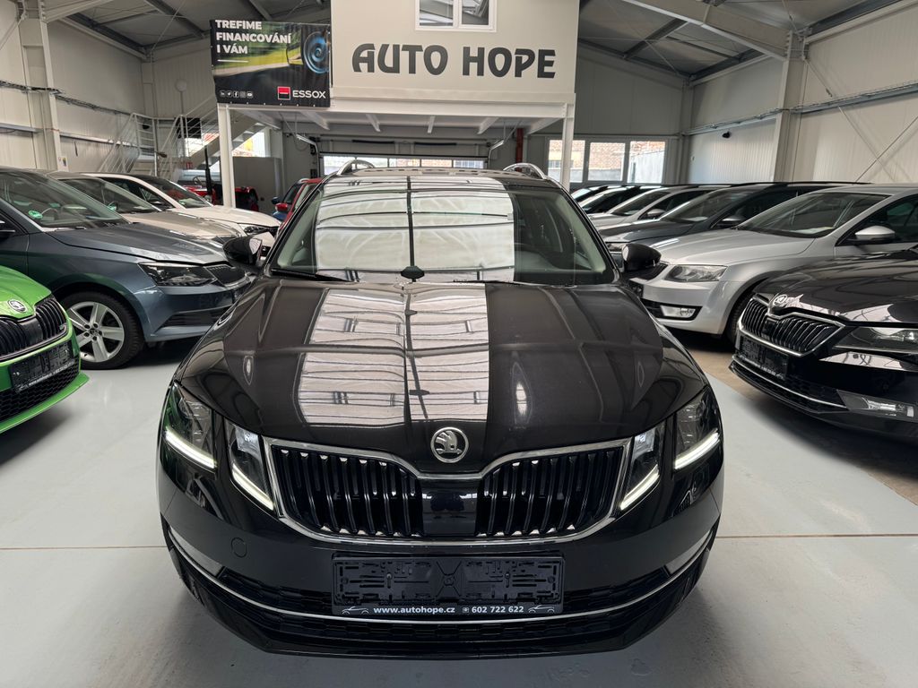 skoda-octavia-combi-2-0-tdi-dsg-style - 1