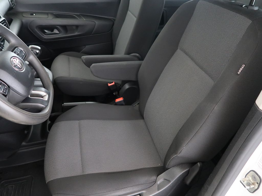 toyota-proace-1-5-d-4d-96kw-active-tazne - 8
