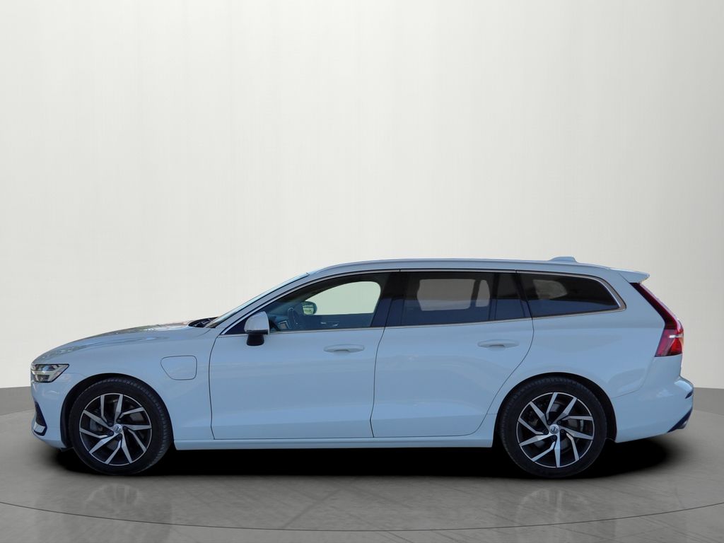 volvo-v60-2-0-t6-awd-phev-momentum - 1