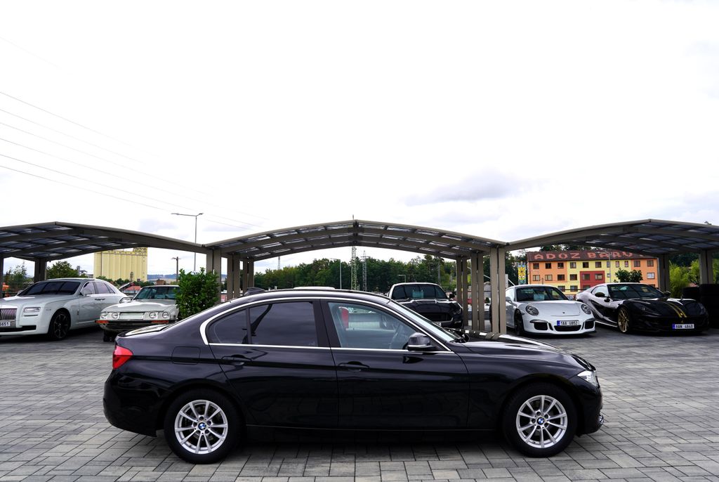 bmw-rada-3-320d-automat-efficientdynamic - 6