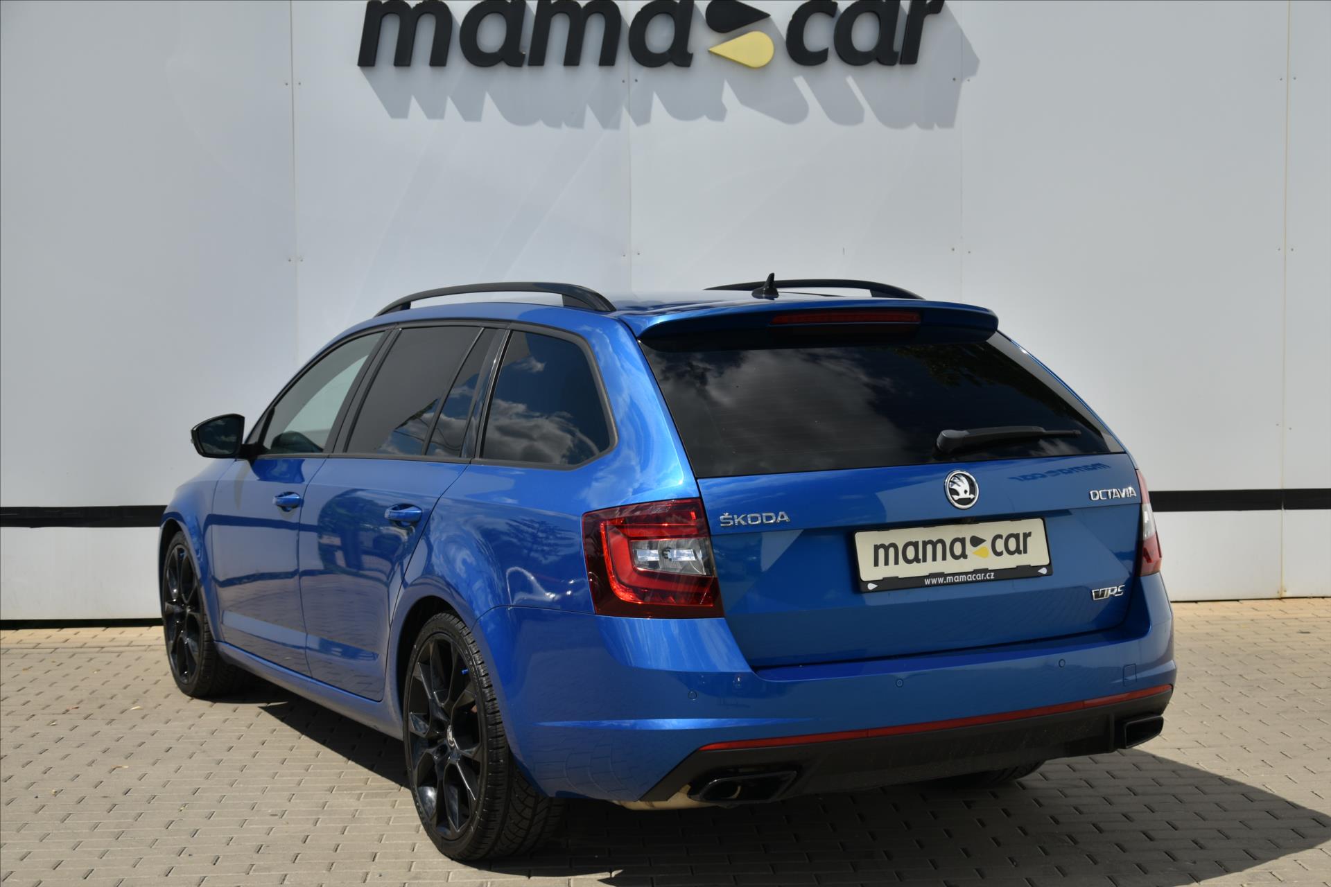 skoda-octavia-rs-2-0tsi-180kw-navi-acc - 4