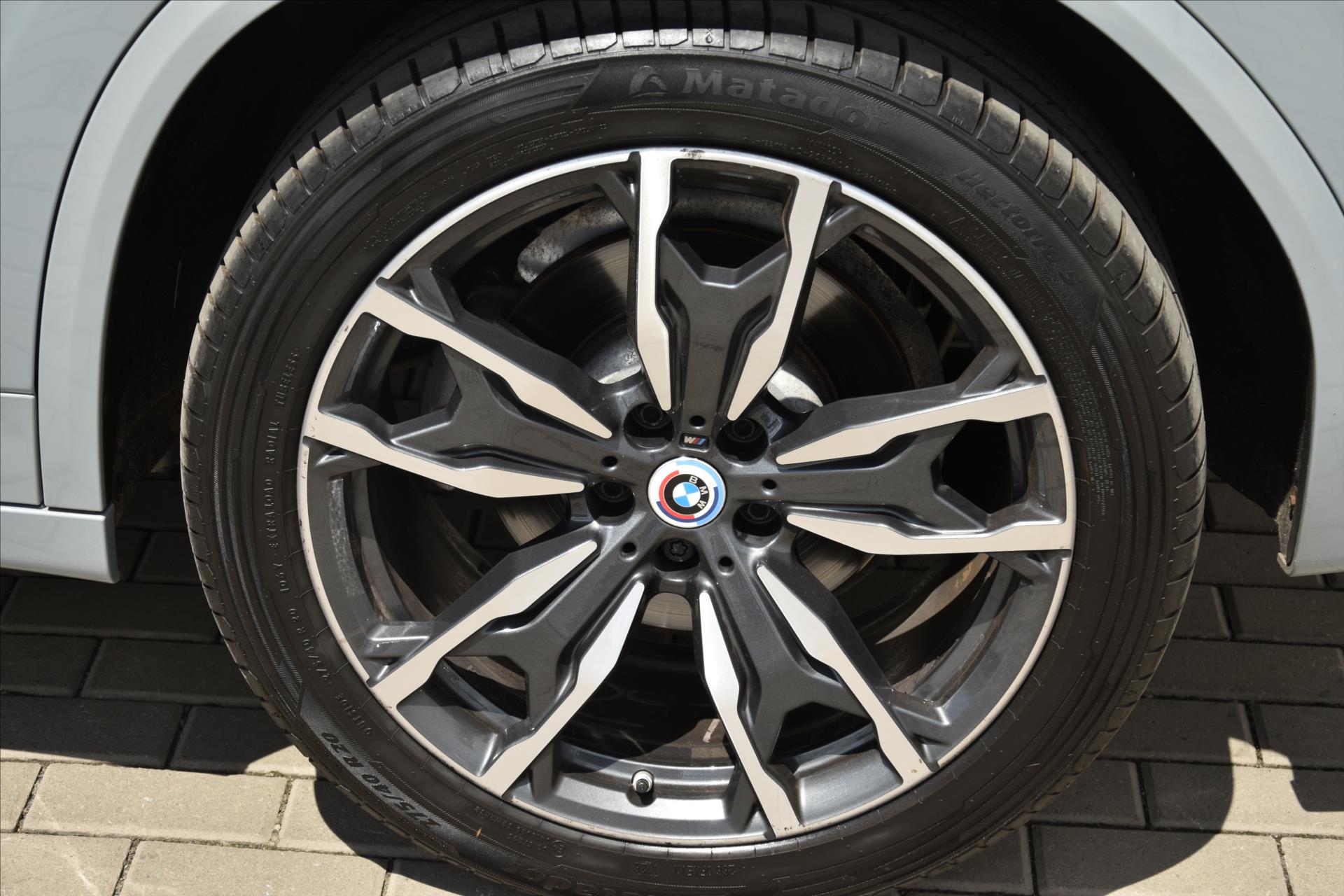 bmw-x3-xdrive-20d-140kw-m-paket-cr - 8