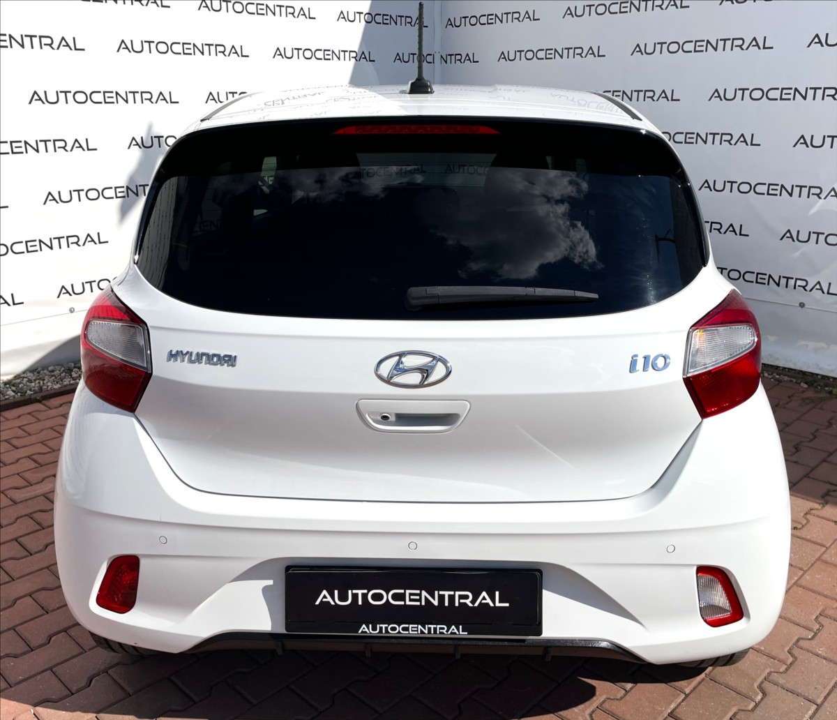 hyundai-i10-1-0-mpi-automat-zaruka - 4