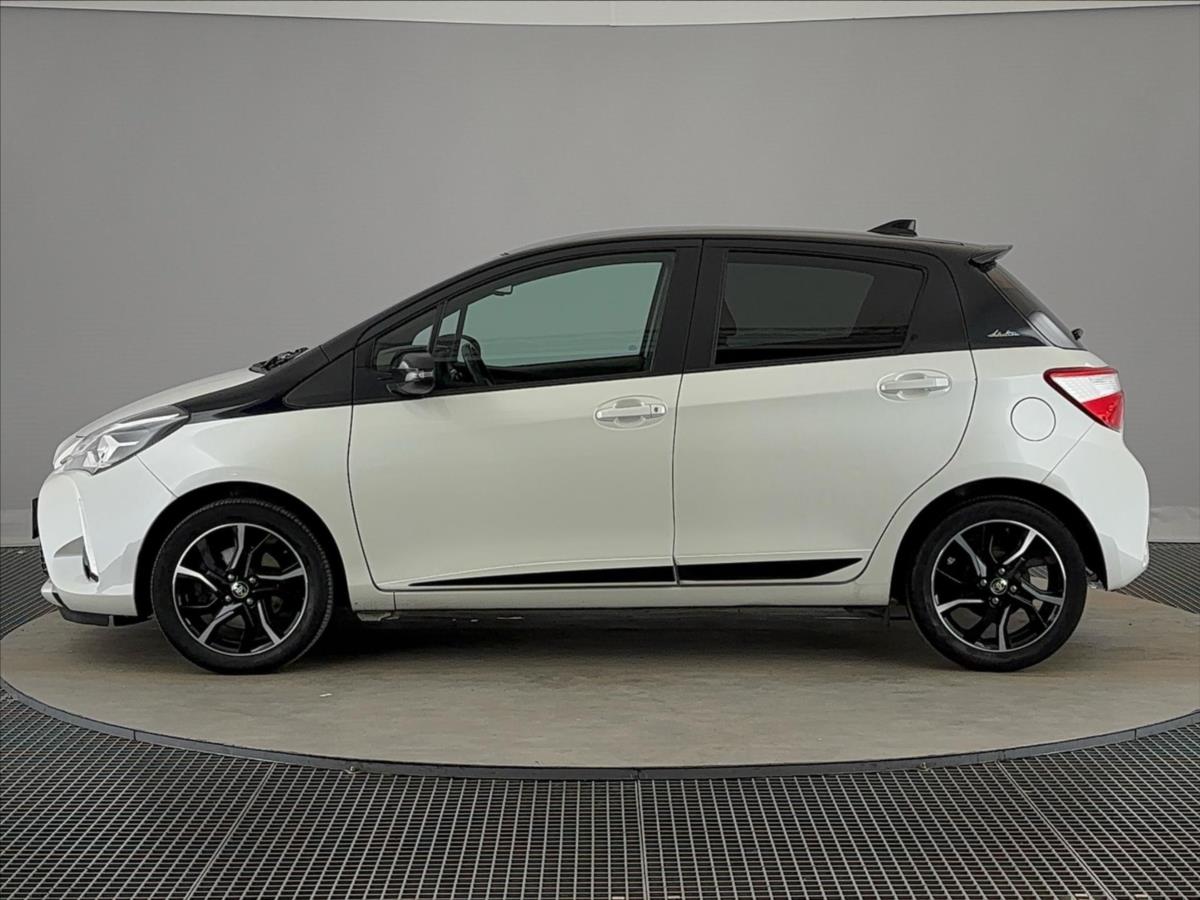 toyota-yaris-1-5-dual-vvt-i-selection - 2