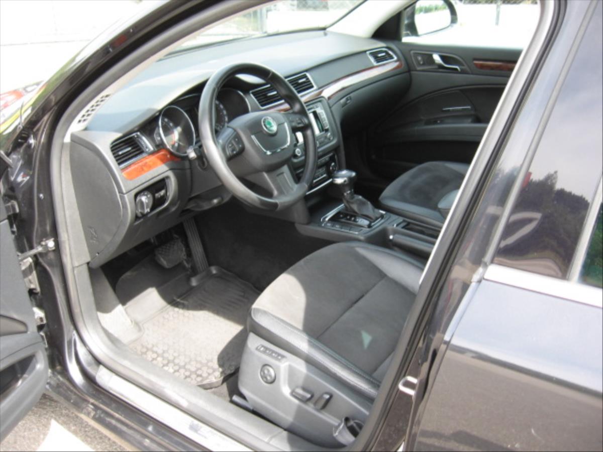 skoda-superb-2-0-tdi-dsg - 6