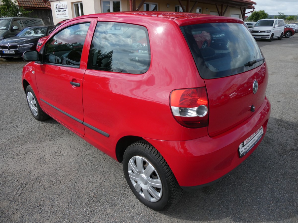 volkswagen-fox-1-2-htp-2-x-kola - 6