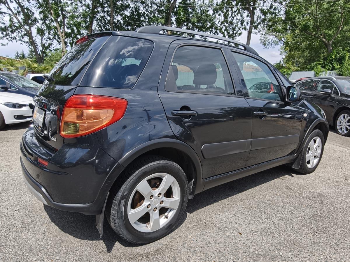 suzuki-sx4-1-6-4x4 - 9