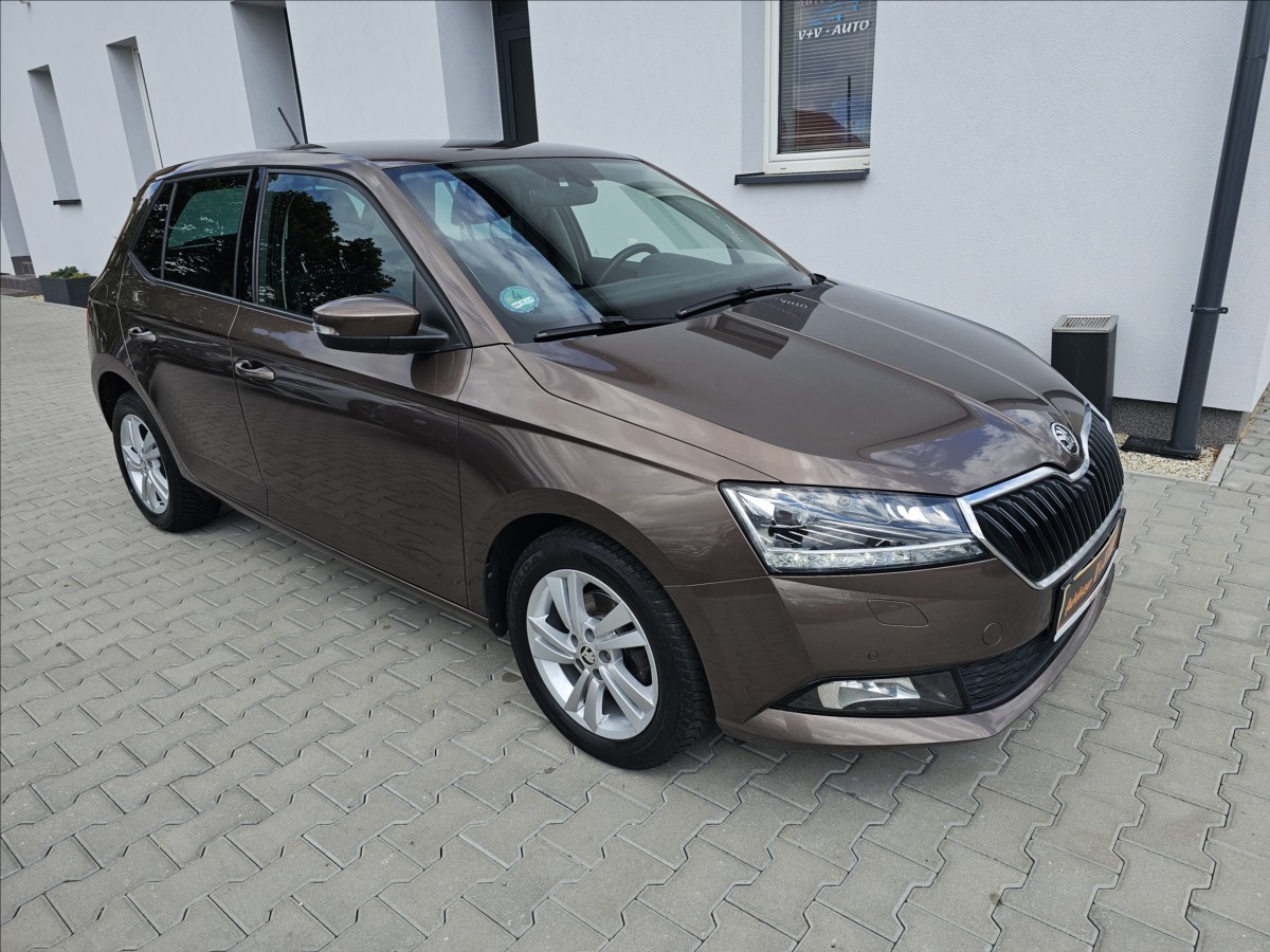 skoda-fabia-iii-1-0tsi-style-kamera-tz - 3