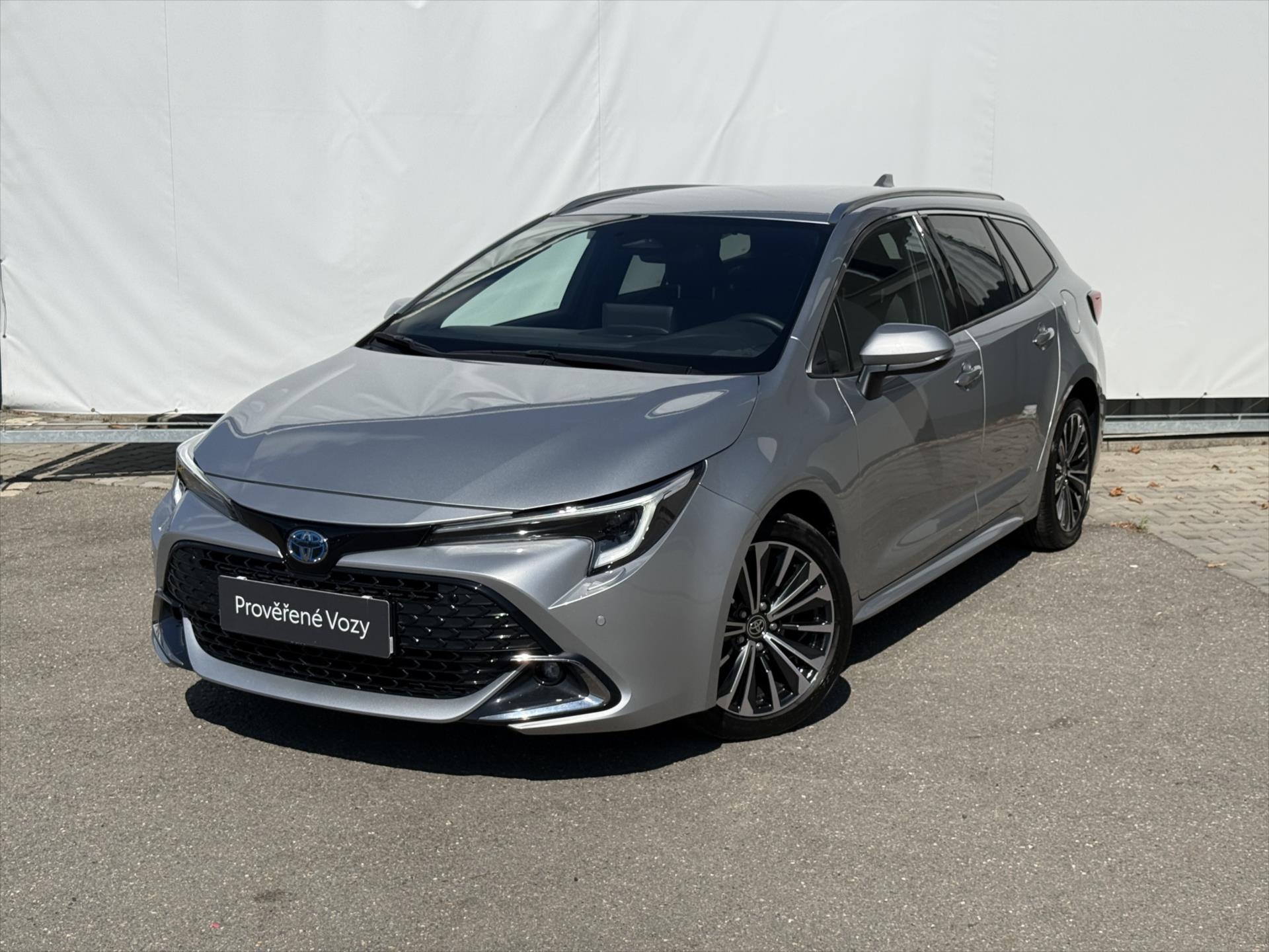 Toyota Corolla 1,8 Style, Hybrid