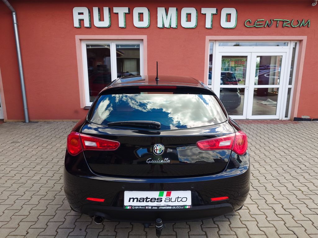 alfa-romeo-giulietta-collezione-1-4-multiair-125kw - 8
