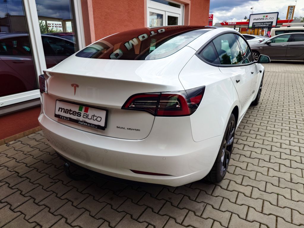 tesla-model-3-long-range-dual-motor-366-kw-s - 5