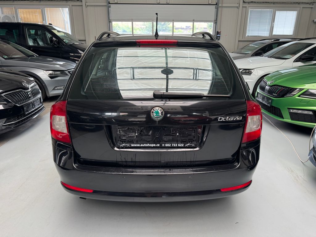 skoda-octavia-combi-1-2-tsi-ambition - 4