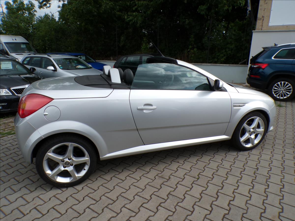 opel-tigra-1-4-16v-klimatizace - 6