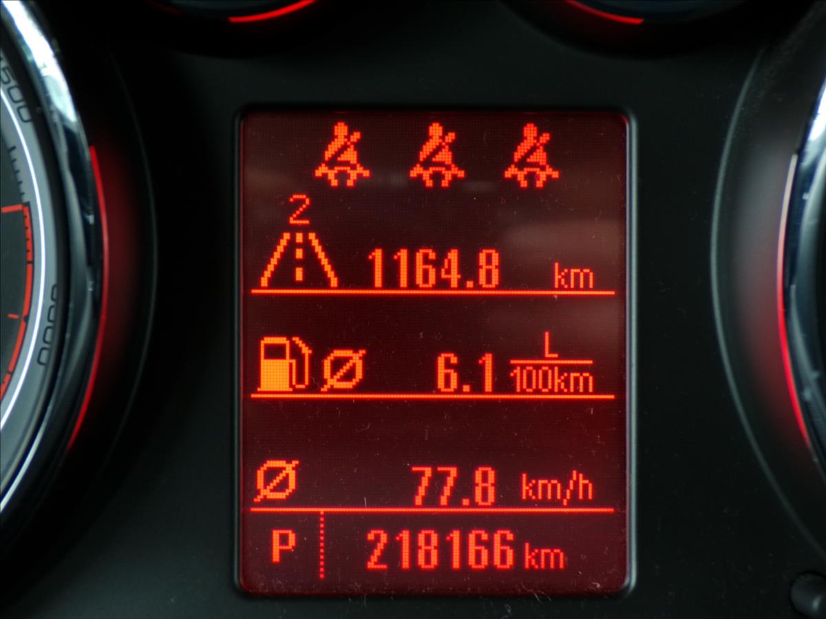 opel-zafira-2-0-cdti-automat-taz-zar - 7